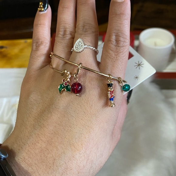 🎄Christmas I Am Charm Bracelet🎄 - Picture 5 of 6